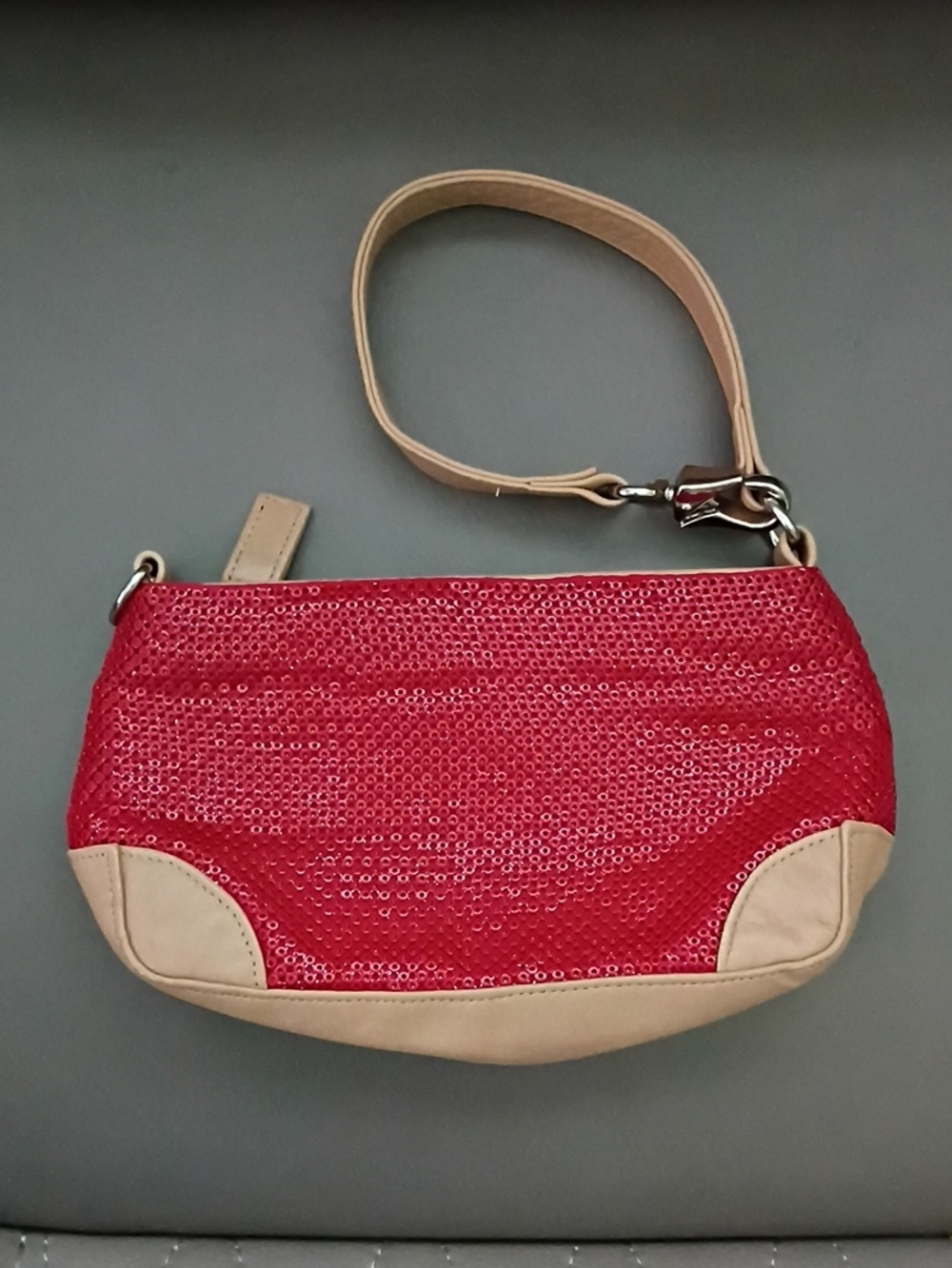 Whiting & Davis Mini Convertible Handbag - Picture 3 of 7